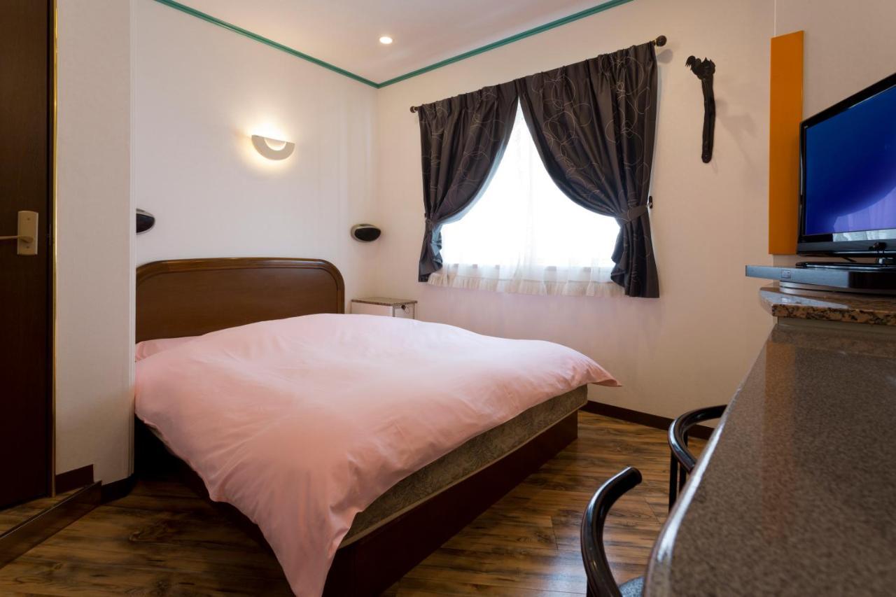 Hotel Hu Namba (Adults Only) Osaka Ngoại thất bức ảnh